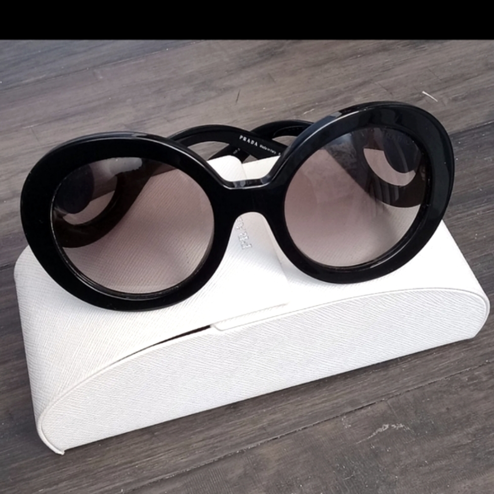SOLD! PRADA Baroque Black Sunglasses PR27NS w/case